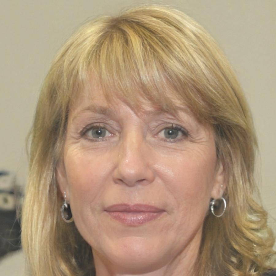 Carmen Ortega, consultora financiera